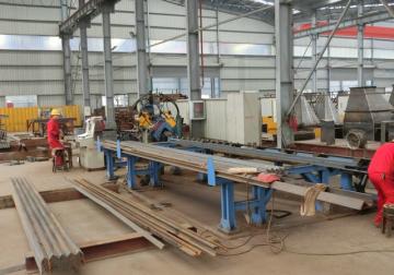 角鋼自動(dòng)生產(chǎn)線