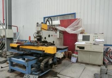 自動(dòng)沖孔鋼印板機(jī)